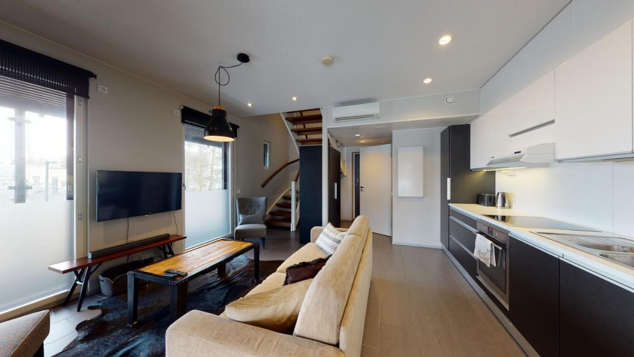 Sandy Kelt - Irish House Apartments Kalajoki Esterno foto