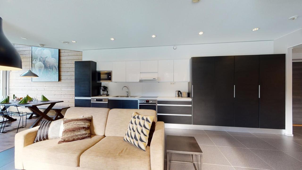 Sandy Kelt - Irish House Apartments Kalajoki Esterno foto
